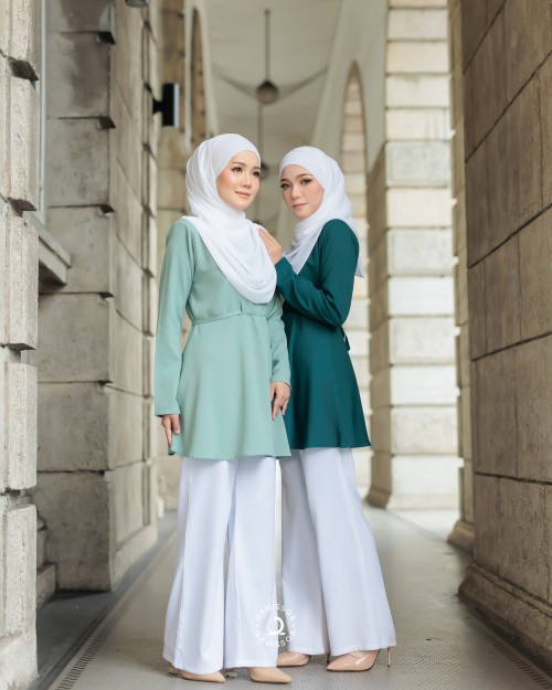 Blouse Wardina - Emerald Green