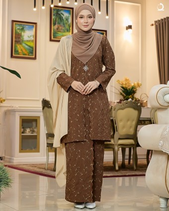 Dania - Rich Brown
