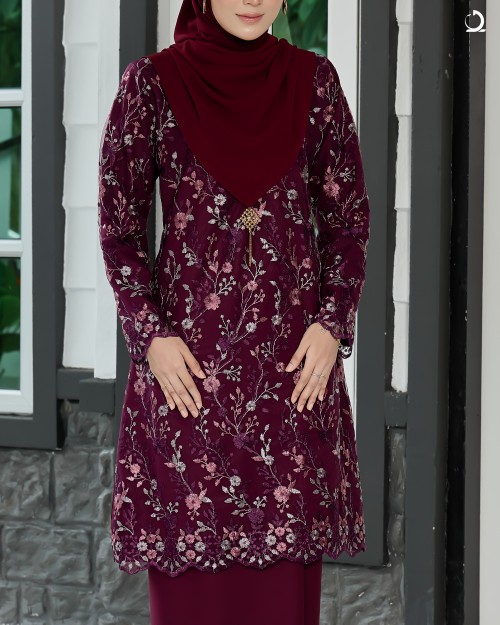 Laura - Burgundy