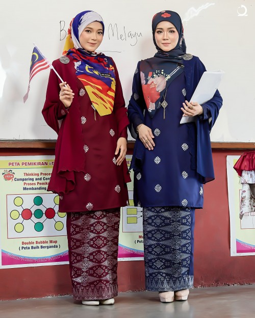 Merdeka Srikandi - Dark Blue