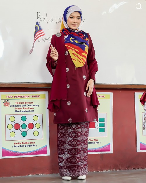 Merdeka Srikandi - Maroon