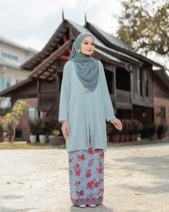 Mawar Finale - Dusty Baby Blue