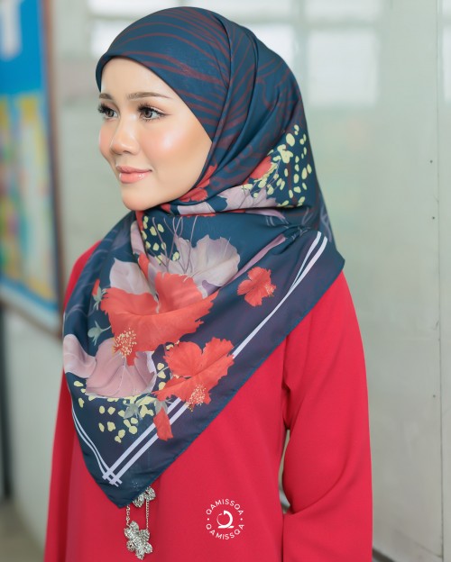 SQUARE SCARF - BUNGA MALAYSIA